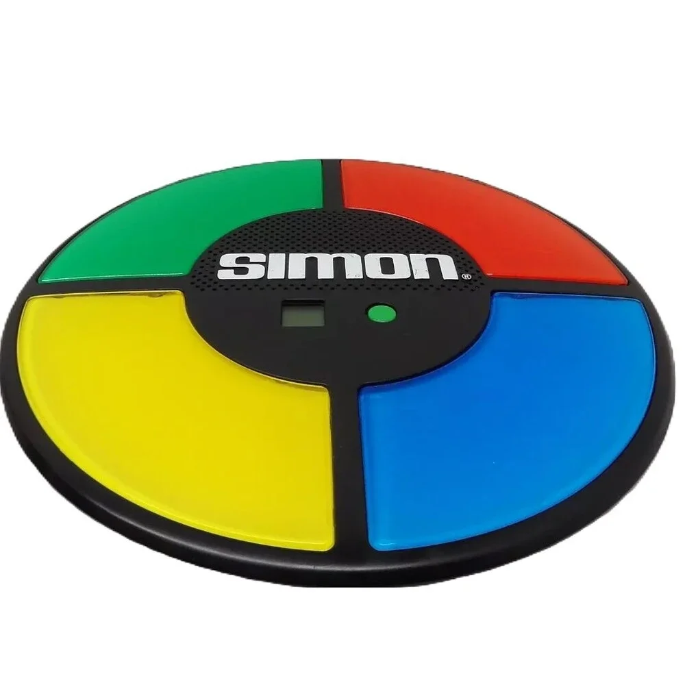 SIMON SAYS MEMORY ELETRONIC BOARD GAME  #1897 TESTED AND WORKING 2013 HASBRO LED